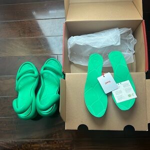 CAMPER shows never worn comes with box and insoles size 39/8.5